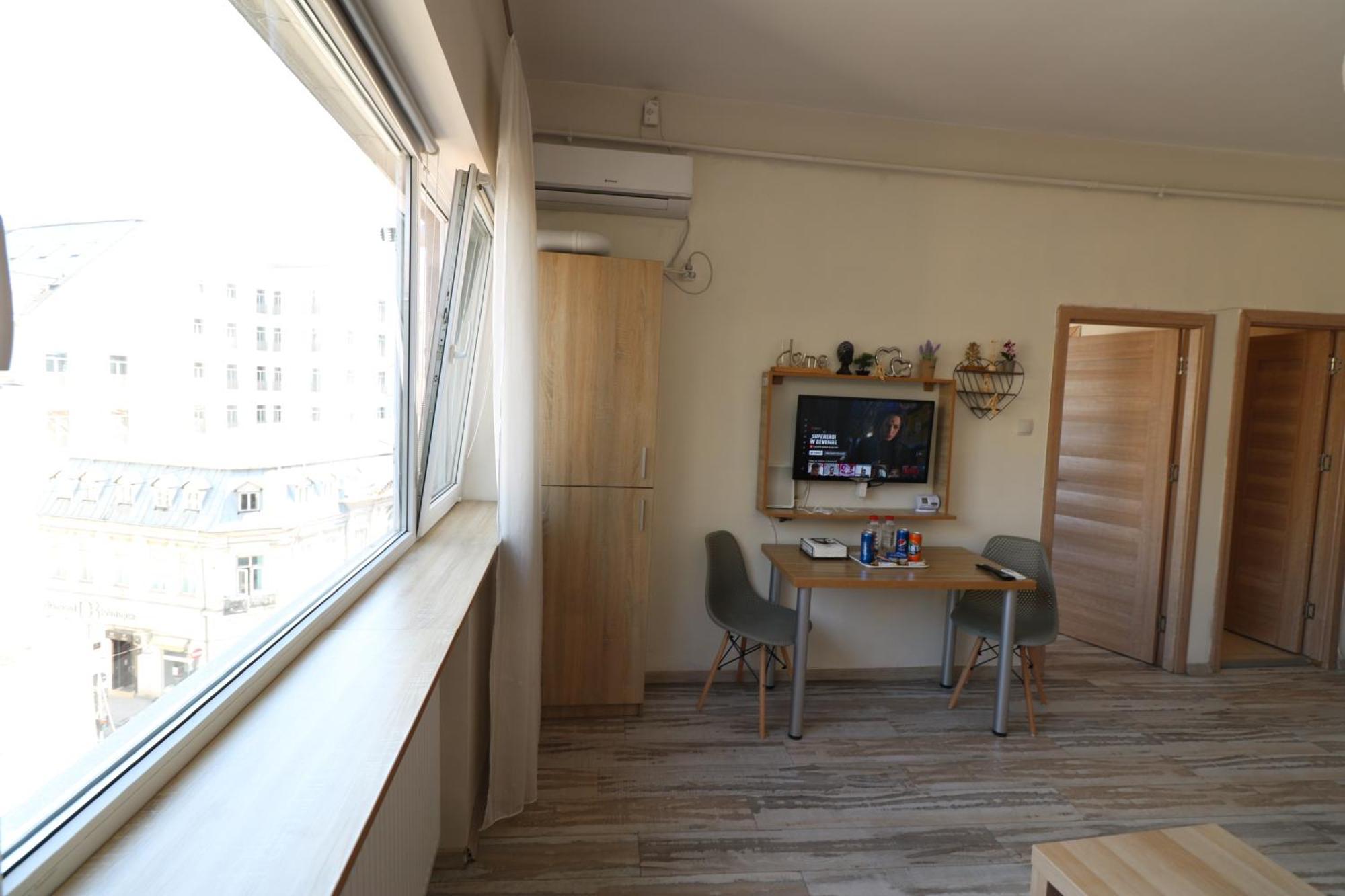 Charming Cozy Apartment - Old Town - Free Minibar Bucharest Exterior photo